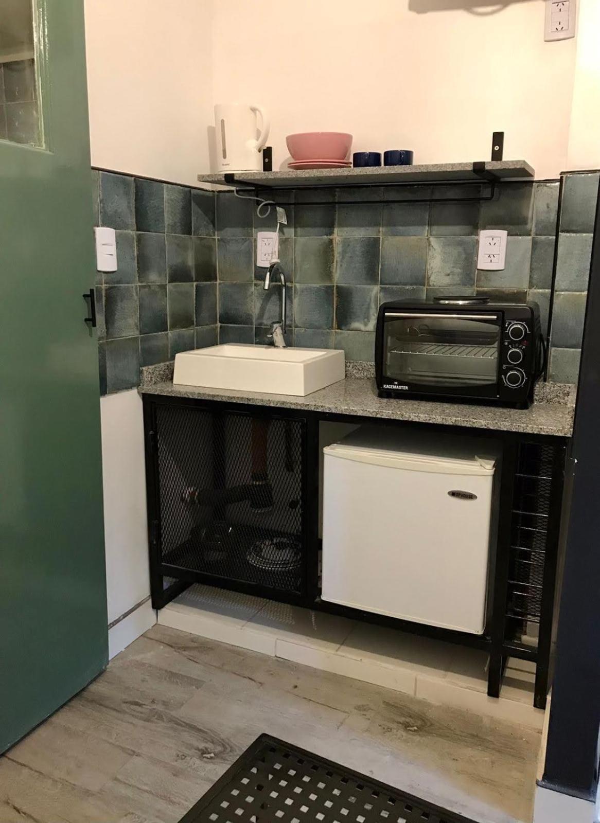 Monoambiente En Zona Residencial Apartman Mendoza Kültér fotó
